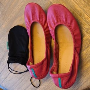 Fuschia Tieks size 8